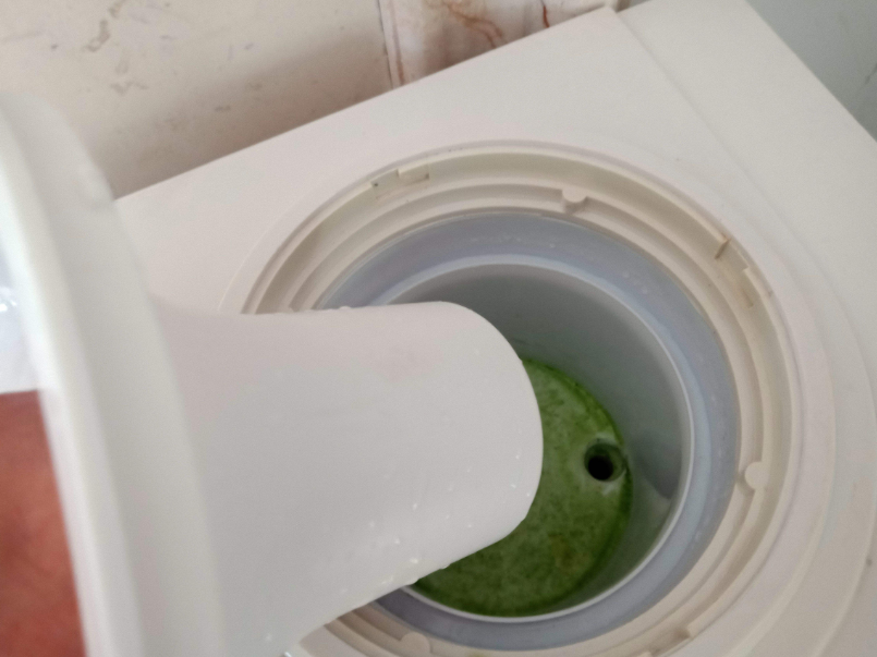 飲水機(jī)內(nèi)部臟.png